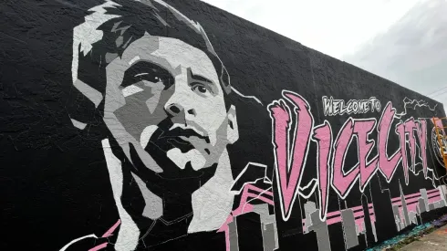 Vice City Supporters with Messi mural
