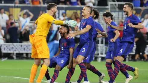 United States players celebrate after defeating Canada
