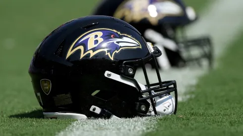 Baltimore Ravens helmet – NFL 2022
