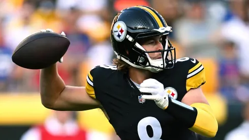 Kenny Pickett quarterback of the Pittsburgh Steelers