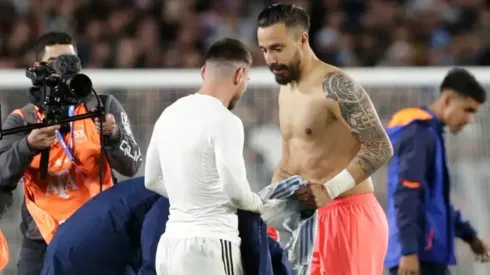 Lionel Messi and Ecuador’s Hernán Galíndez