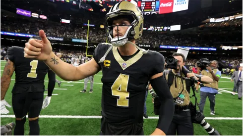 Derek Carr #4 of the New Orleans Saints