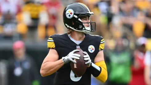 Kenny Pickett – Pittsburgh Steelers – NFL 2023
