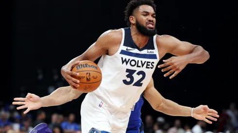 Karl-Anthony Towns #32 of the Minnesota Timberwolves