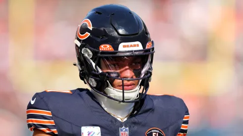 Chicago Bears QB Justin Fields leaves loss to Vikings with right hand  injury