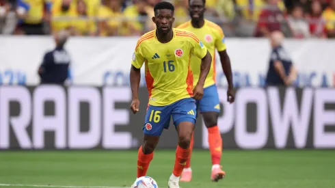 Jefferson Lerma de Colombia controla el balón durante el partido del Grupo D de la CONMEBOL Copa América 2024 entre Colombia y Costa Rica