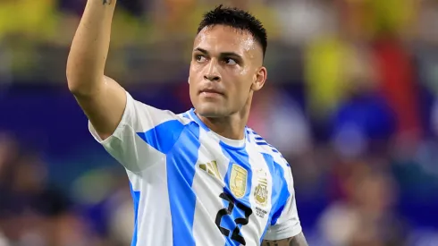 Lautaro Martinez of Argentina celebrates after scoring the team's first goal during the CONMEBOL Copa America 2024 Final match between Argentina and Colombia at Hard Rock Stadium on July 14, 2024 in Miami Gardens, Florida.

