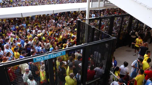 Fans wait outside the stadium prior to the CONMEBOL Copa America 2024 Final match between Argentina and Colombia at Hard Rock Stadium