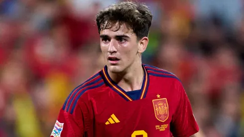 Gavi of Spain in action