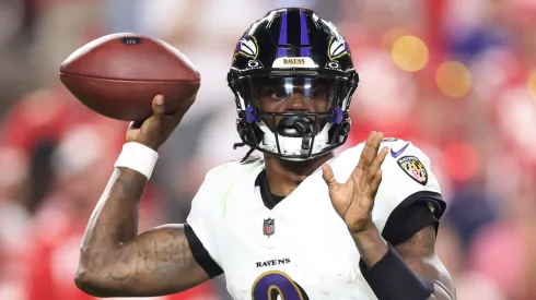 Quarterback Lamar Jackson of the Baltimore Ravens passes against the Kansas City Chiefs during the third quarter at GEHA Field at Arrowhead Stadium on September 05, 2024 in Kansas City, Missouri
