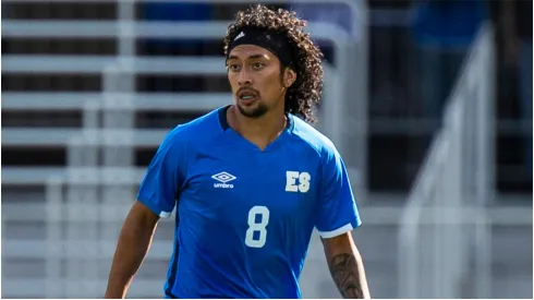 El Salvador forward Kevin Oswaldo Santamaria
