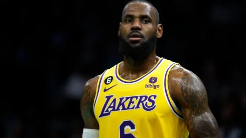 LeBron James #6 of the Los Angeles Lakers looks on during the first quarter of the game against the Charlotte Hornets
