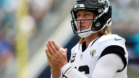 Trevor Lawrence #16 of the Jacksonville Jaguars reacts during the second quarter against the Cleveland Browns at TrEver Bank Stadium on September 15, 2024 in Jacksonville, Florida.
