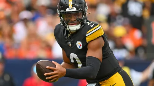Pittsburgh quarterback Justin Fields (2) in action during a game between the Denver Broncos and the Pittsburgh Steelers at Empower Field at Mile High in Denver, CO on September 15, 2024.