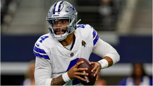 Dallas Cowboys quarterback Dak Prescott 
