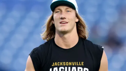 Trevor Lawrence #16 of the Jacksonville Jaguars warms up prior to the game against the Buffalo Bills at Highmark Stadium on September 23, 2024 in Orchard Park, New York.