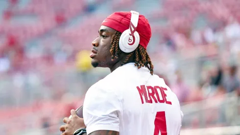 Jalen Milroe #4 of the Alabama Crimson Tide warms up prior to kickoff against the South Florida Bulls at Bryant-Denny Stadium on September 7, 2024 in Tuscaloosa, Alabama. 
