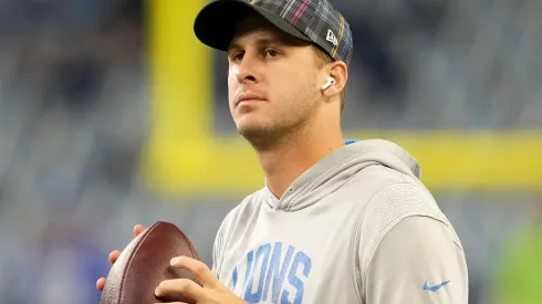 Jared Goff #16 of the Detroit Lions warms up prior to the game against the Seattle Seahawks at Ford Field on September 30, 2024 in Detroit, Michigan.
