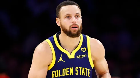 Stephen Curry #30 of the Golden State Warriors at Crypto.com Arena.