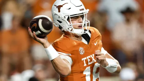 Arch Manning #16 of the Texas Longhorns throws the ball during the second quarter against the Georgia Bulldogs at Darrell K Royal-Texas Memorial Stadium on October 19, 2024 in Austin, Texas.
