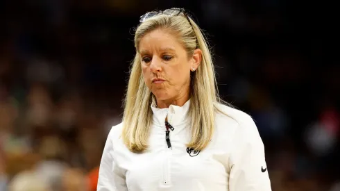 Christie Sides reacts after being fired by Fever despite Clark and team's playoff run - Bolavip US