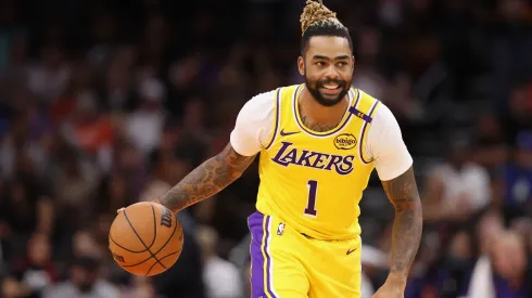 D'Angelo Russell #1 of the Los Angeles Lakers handles the ball during the preseason NBA game
