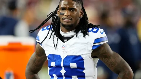 CeeDee Lamb #88 of the Dallas Cowboys on the sideline during the fourth quarter against the San Francisco 49ers at Levi's Stadium on October 27, 2024 in Santa Clara, California.
