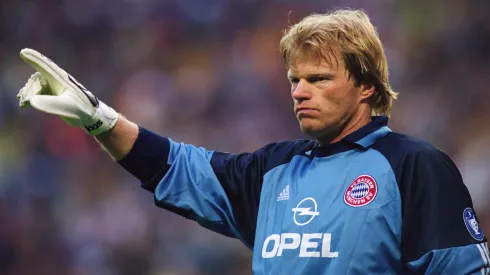 Oliver Kahn of Bayern Munich in action during the UEFA Champions League semi-finals first leg match against Real Madrid
