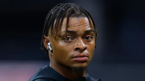 Justin Fields quarterback of the Pittsburgh Steelers
