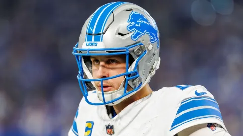 Lions vs Colts NOV 24 November 24, 2024: Detroit Lions quarterback Jared Goff (16) during NFL game action against the Indianapolis Colts at Lucas Oil Stadium in Indianapolis, Indiana. John Mersits CSM.
