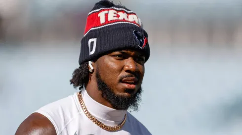 Houston Texans linebacker Azeez Al-Shaair (0) warms up before the game between the Jacksonville Jaguars and the Houston Texans on December 1, 2024 at EverBank Stadium in Jacksonville, Fl.
