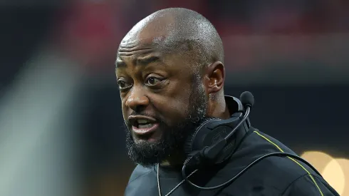 Mike Tomlin head coach of the Pittsburgh Steelers
