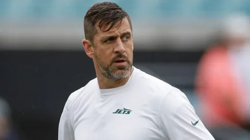 New York Jets quarterback Aaron Rodgers (8) warms up before the game between the Jacksonville Jaguars and the New York Jets on December 15, 2024 at EverBank Stadium in Jacksonville, Fl.