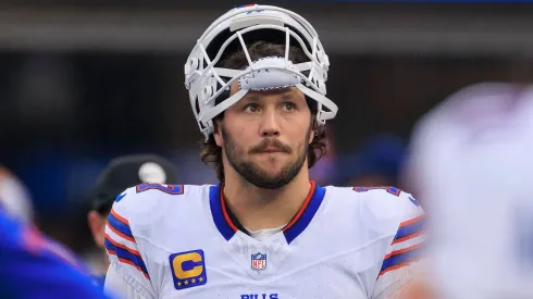 17 Josh Allen, QB of the Buffalo Bills during warmups prior to their regular NFL, American Football Herren, USA season game against the Los Angeles Rams on Sunday December 8, 2024 at SoFi Stadium in Inglewood, California.
