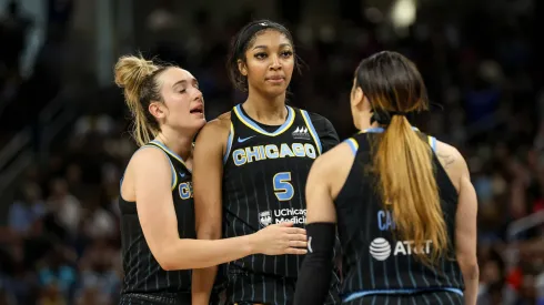 Angel Reese of the Chicago Sky celebrates with teammates
