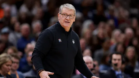 Head coach Geno Auriemma of the UConn Huskies ( Gregory Shamus/Getty Images)
