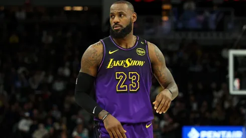 LeBron James #23 of the Los Angeles Lakers looks on against the Minnesota Timberwolves in the first quarter at Target Center