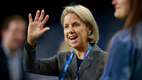 Owenr Sheila Ford Hamp of the Detroit Lions waves before the game against the Cincinnati Bengals at Ford Field on October 17, 2021.
