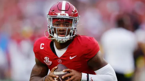 Jalen Milroe #4 of the Alabama Crimson Tide warms up before the game against the Georgia Bulldogs at Bryant-Denny Stadium on September 28, 2024 in Tuscaloosa, Alabama.