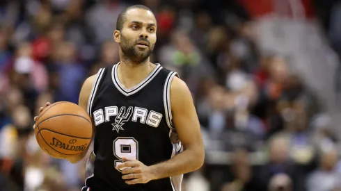 Tony Parker #9 of the San Antonio Spurs dribbles the ball against the Washington Wizards in the second half at Verizon Center.