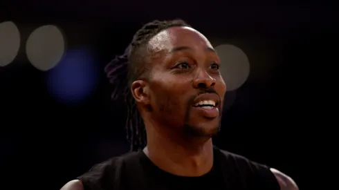 Dwight Howard #39 of the Los Angeles Lakers warms up before the game against the New York Knicks at Madison Square Garden.