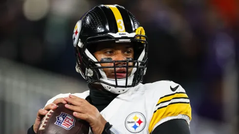 Russell Wilson quarterback of the Pittsburgh Steelers