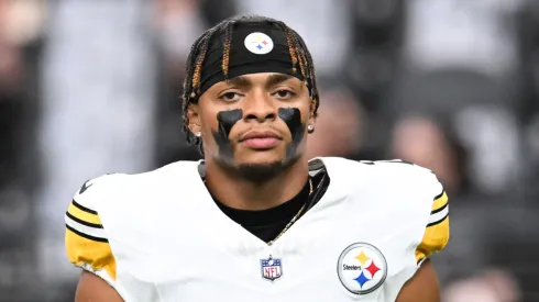 Justin Fields quarterback of the Pittsburgh Steelers