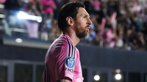 Lionel Messi #10 of Inter Miami CF prepares to take a corner kick during the CONCACAF Champions Cup 2025 Quarter-final second leg match between Inter Miami CF and Los Angeles Football Club at Chase Stadium on April 09, 2025 in Fort Lauderdale, Florida.
