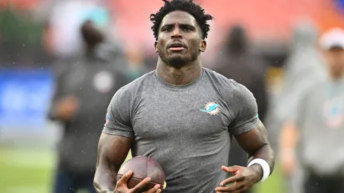 Tyreek Hill #10 of the Miami Dolphins warms up before the game against the Cleveland Browns
