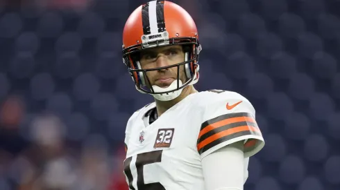 Joe Flacco #15 of the Cleveland Browns warms up prior to the game against the Houston Texans at NRG Stadium on December 24, 2023 in Houston, Texas.