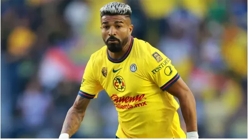 Rodrigo Aguirre of America