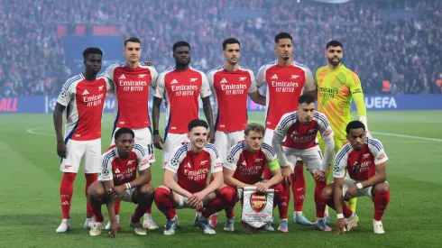 Arsenal pose ahead of Champions League semifinals