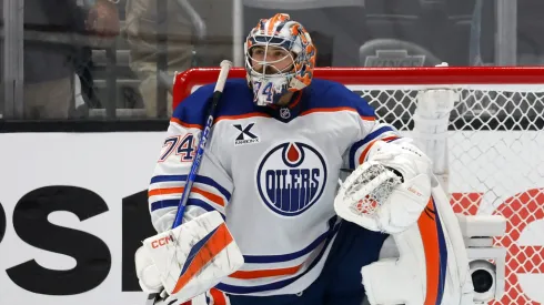 Stuart Skinner #74 of the Edmonton Oilers reacts to allowing a goal against the Los Angeles Kings during the third period in Game Two of the First Round of the 2025 Stanley Cup Playoffs.