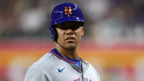 Juan Soto #22 of the New York Mets walks to the dugout during the MLB game against the Arizona Diamondbacks at Chase Field on May 05, 2025 in Phoenix, Arizona.